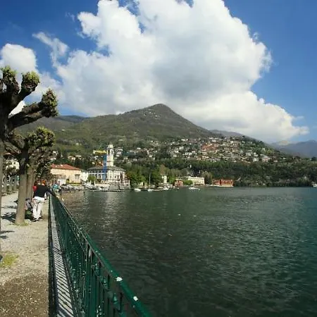 Sleeps 3 * Moltrasio