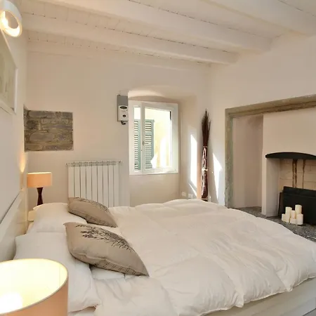 Apartamento Sleeps 3 Moltrasio